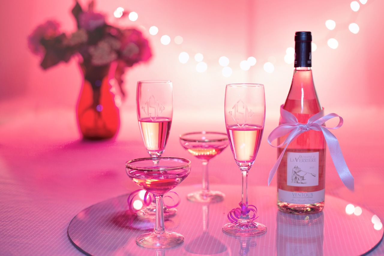 pink wine champagne celebration 1964457